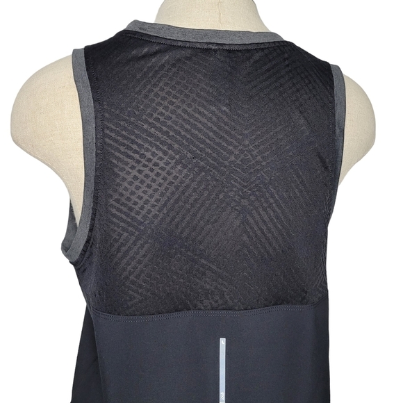 Lole Talulah Lightweight Activewear Quick Dry Tank Top Women's Size S Black - Picture 5 of 9